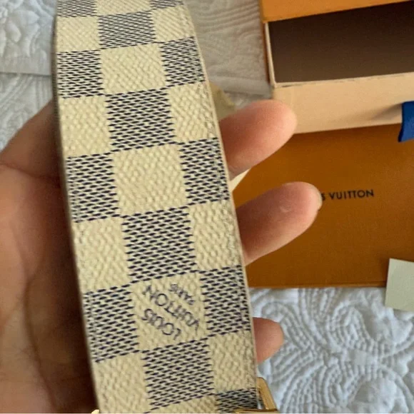 Louis Vuitton Damier Azur Canvas Belt With A Gold Tone Buckle Reversible - Picture 4 of 11